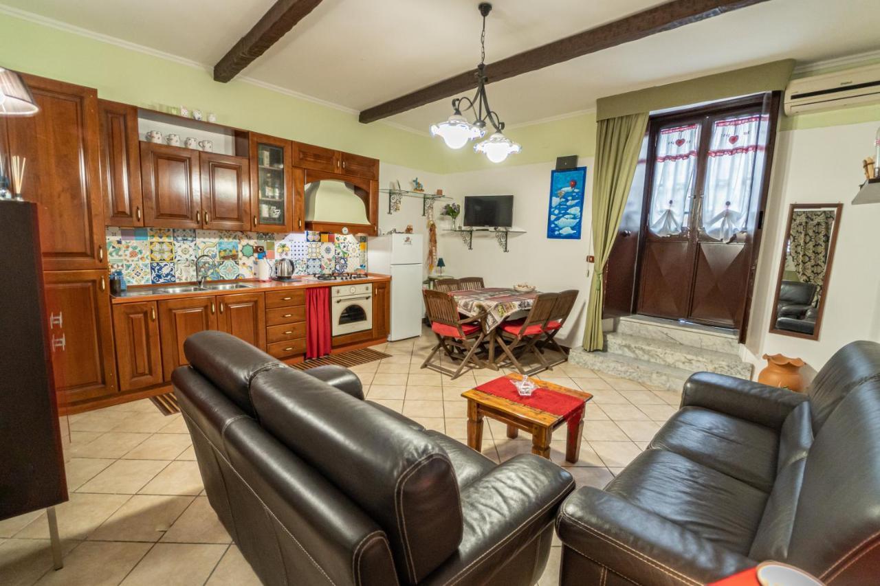 Casarella Chiara Apartment Naples Exterior photo
